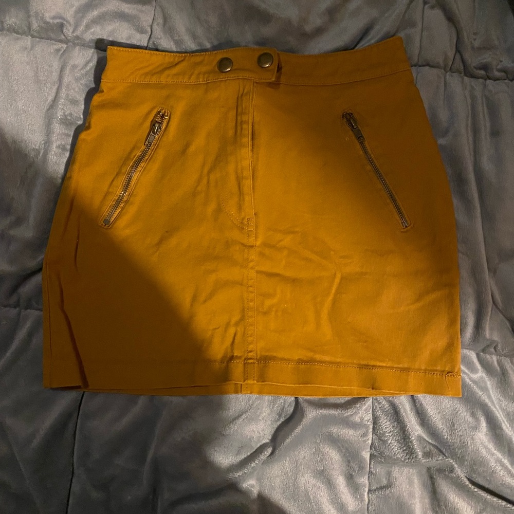 Forever 21 skirt